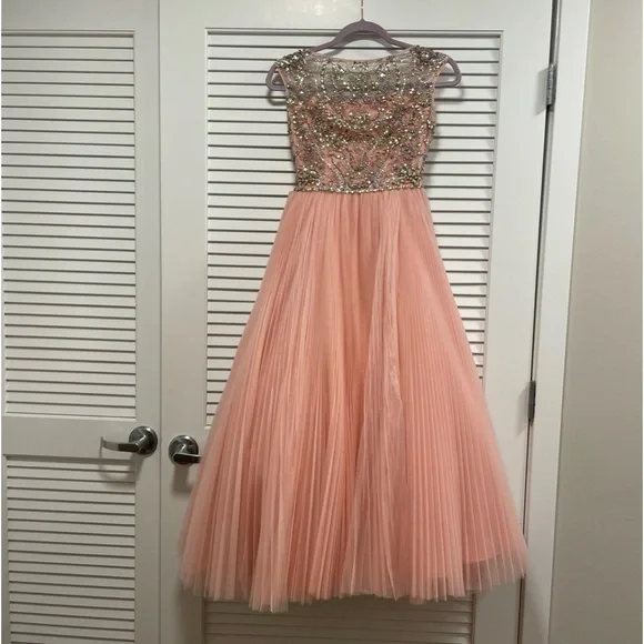 blush pink sherri hill gown - Picture 1 of 7